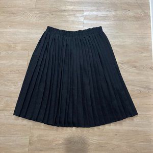 Vintage Worthington Black Pleated Skirt